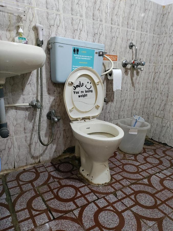אנג'ונה Goanvibes Hostel מראה חיצוני תמונה