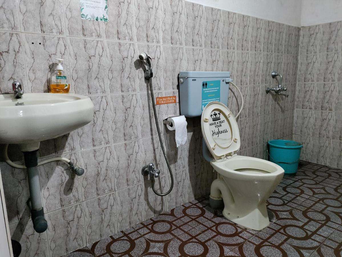 אנג'ונה Goanvibes Hostel מראה חיצוני תמונה